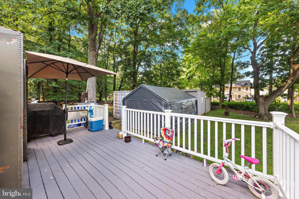 241 ROSELAND AVENUE