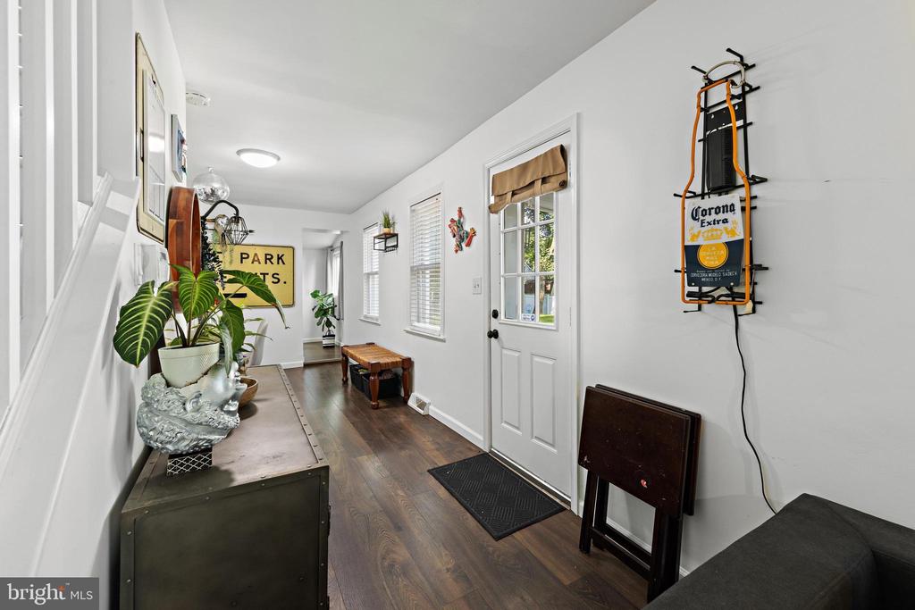 241 ROSELAND AVENUE