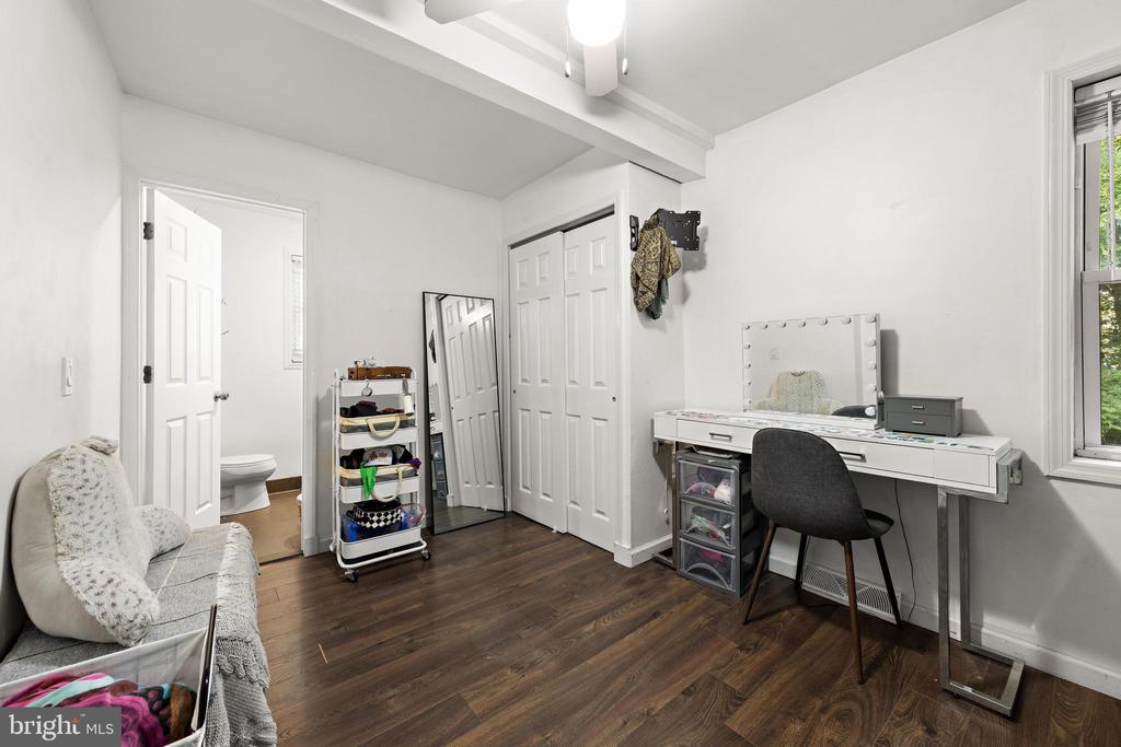 241 ROSELAND AVENUE
