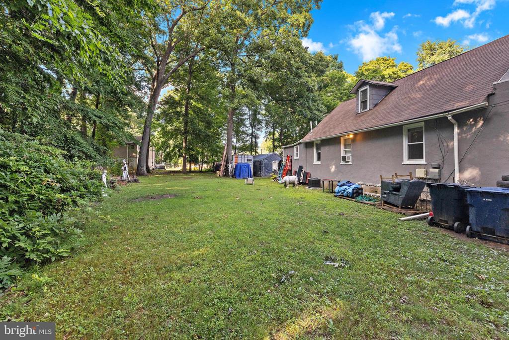 241 ROSELAND AVENUE