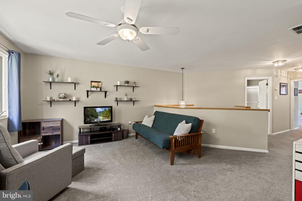 51 WOODMONT