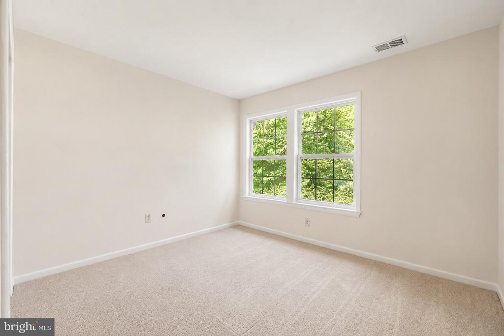 107 LASSEN COURT Unit: 11