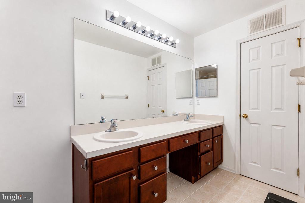124 BURNET CRES