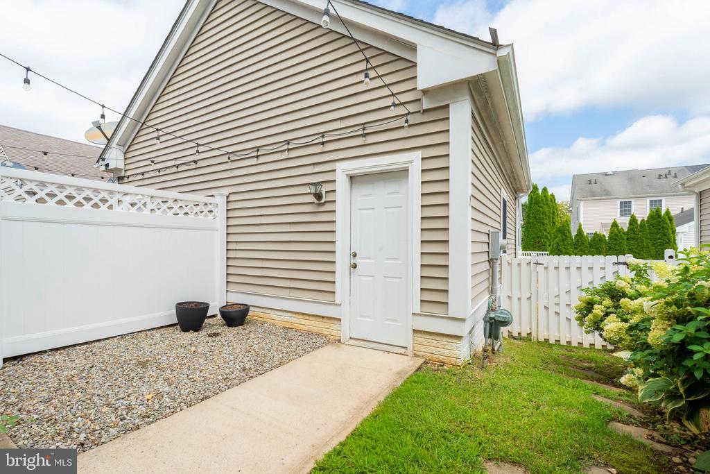 124 BURNET CRES