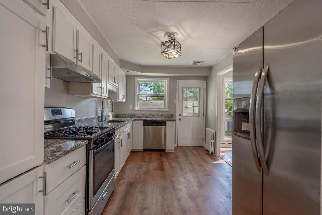 360 HOLLOWBROOK