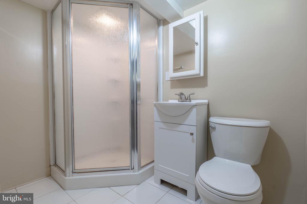 360 HOLLOWBROOK