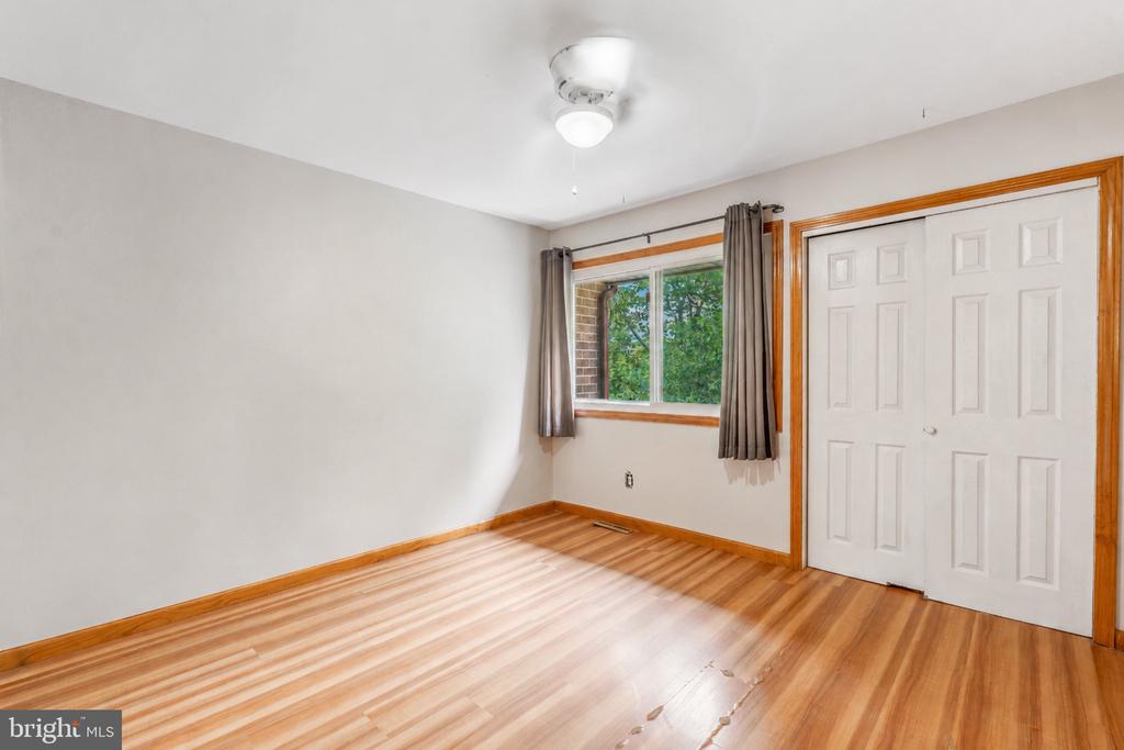 520 MADISON
