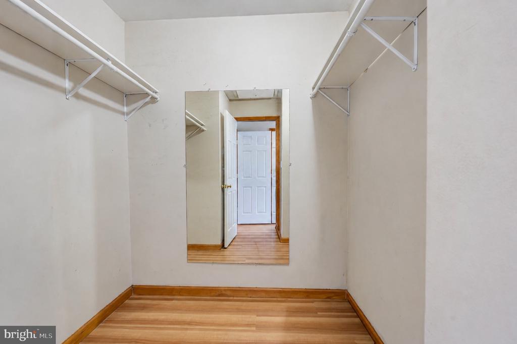 520 MADISON