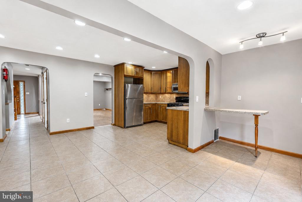 520 MADISON