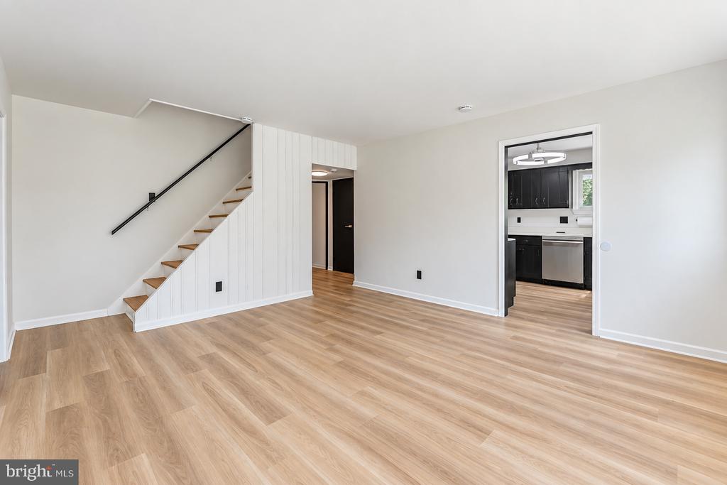51 FARRELL AVENUE