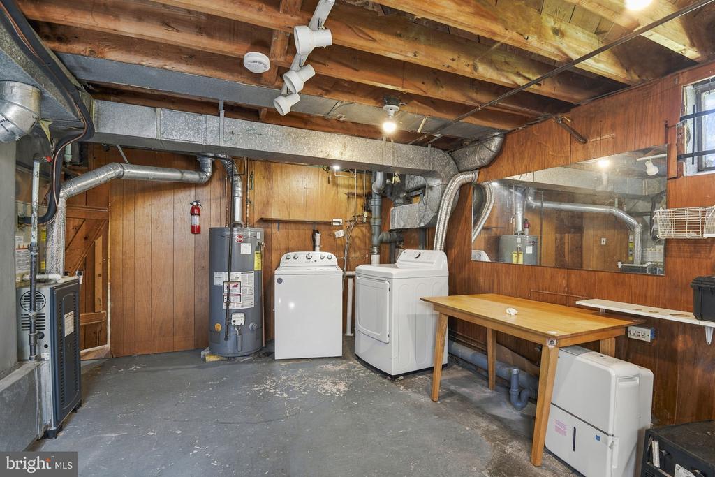 146 GARY DRIVE