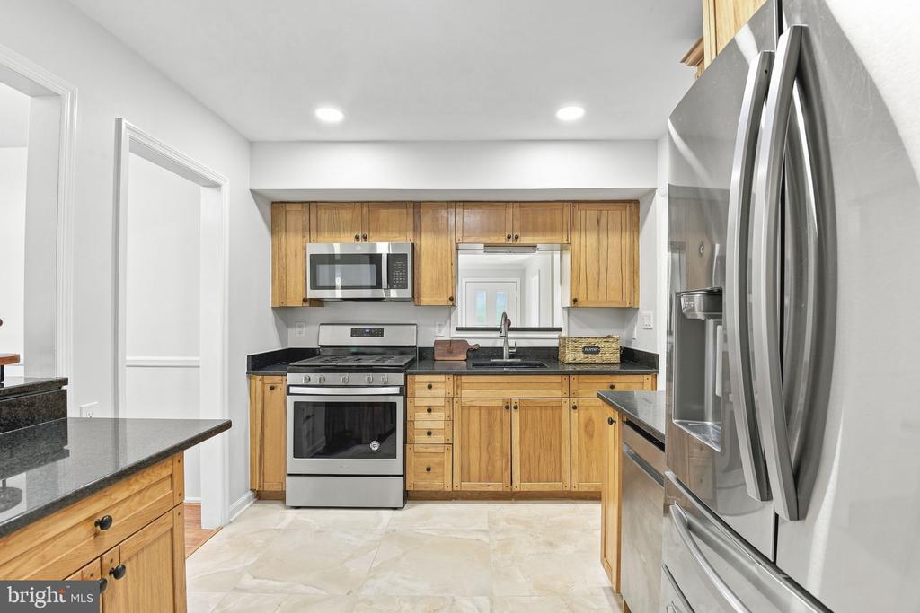 146 GARY DRIVE