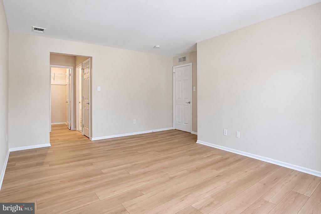 382 ANDOVER PLACE