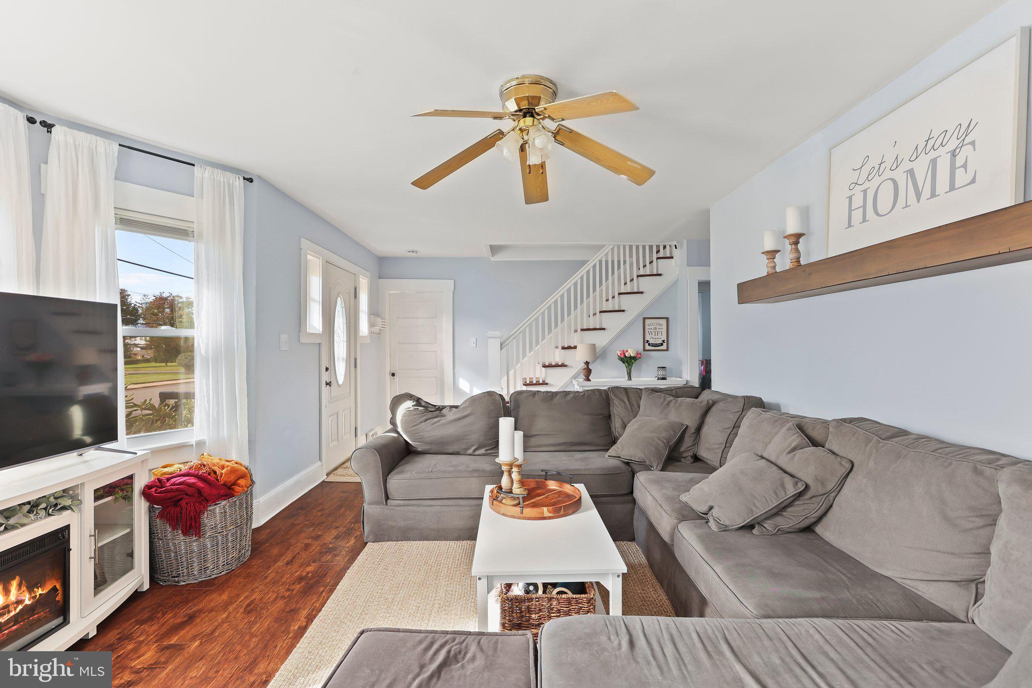412 Green Grove ROAD