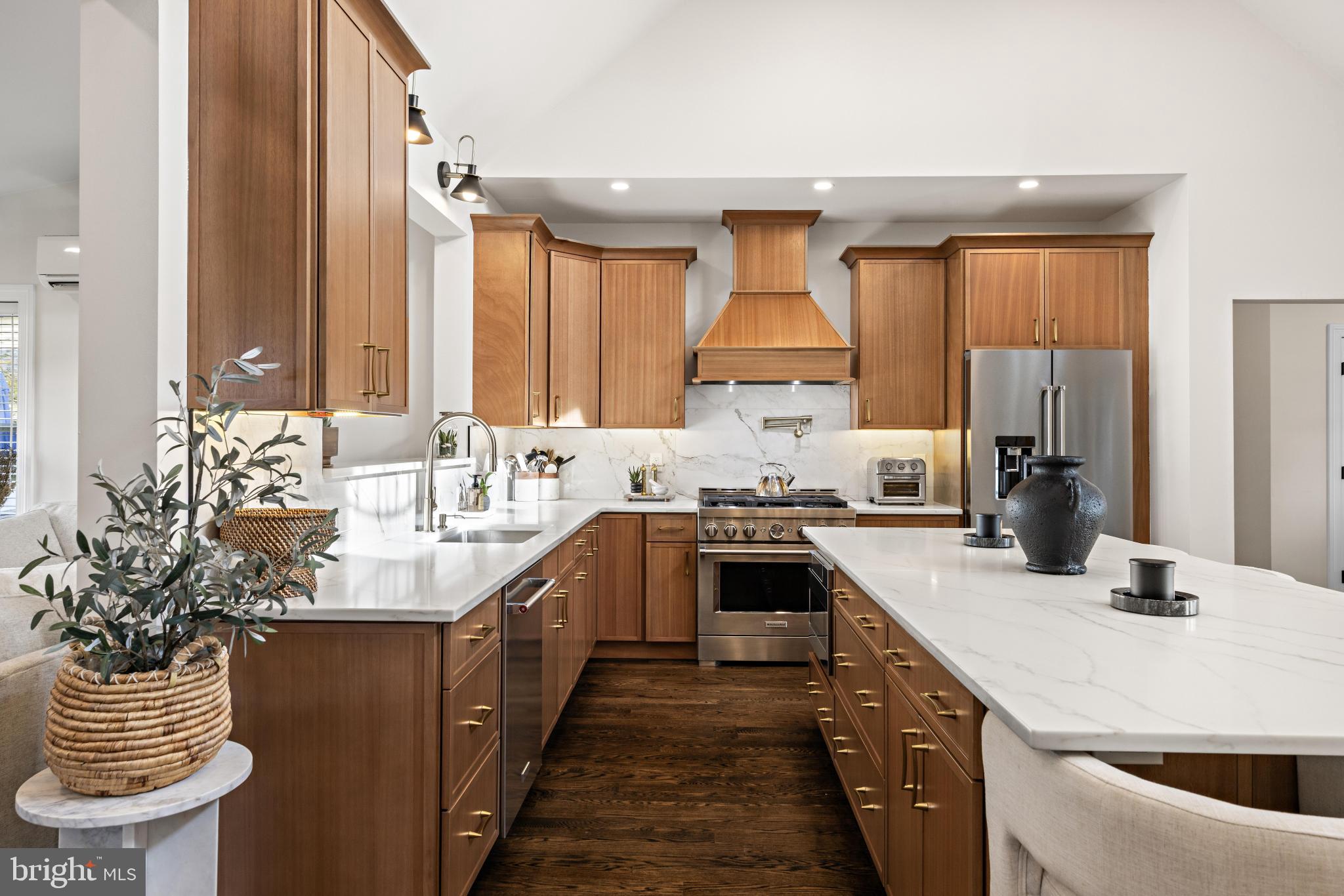 1909 COTTAGE