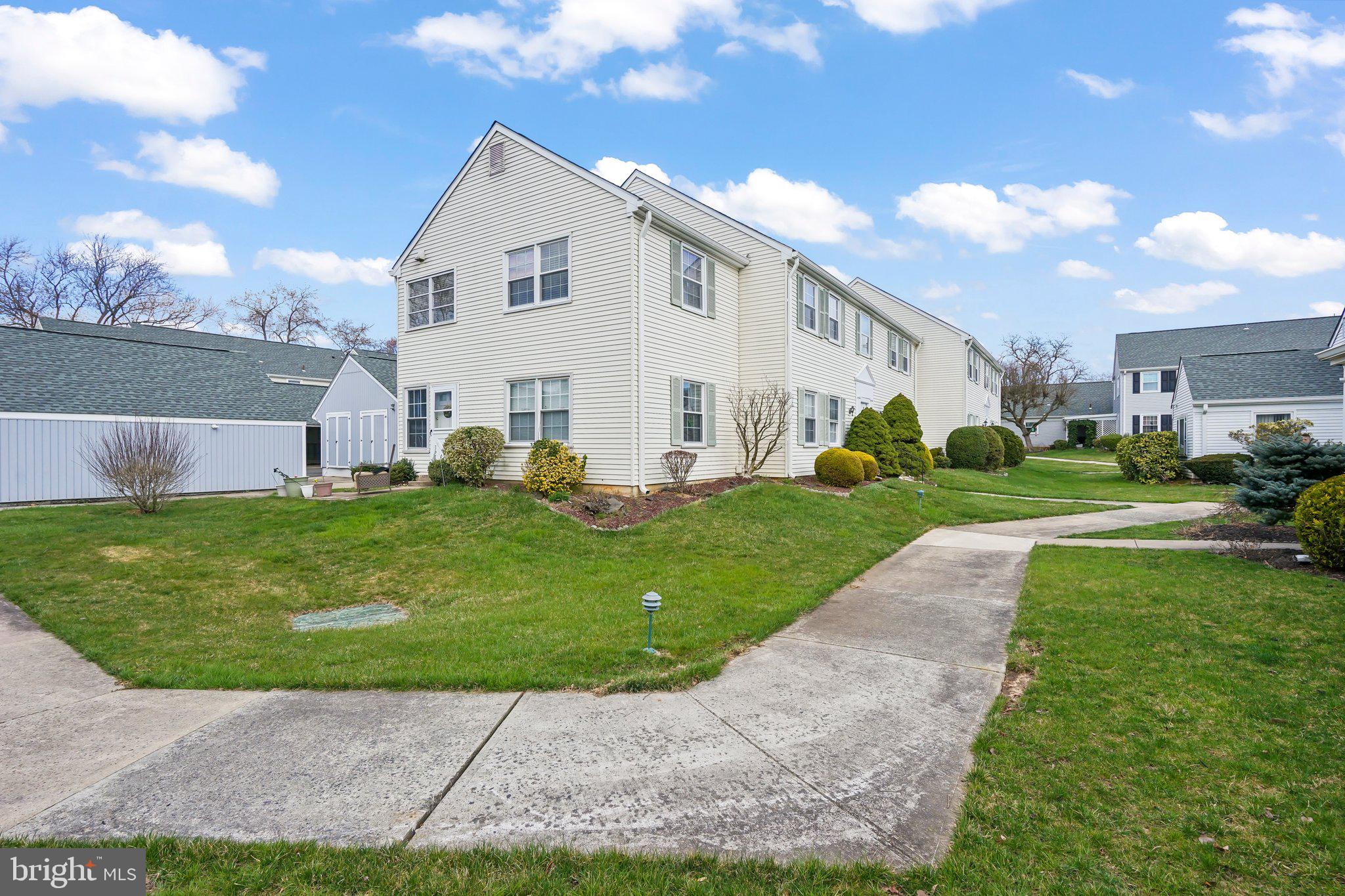 217-O Mayflower Way #O