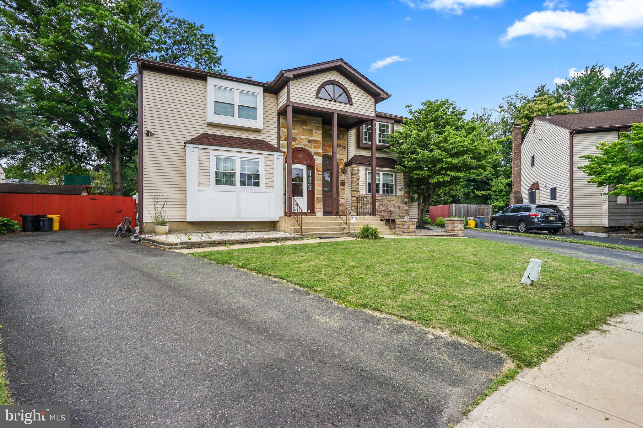 21 JEREMY DR