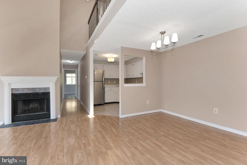 8616 Tamarron Dr