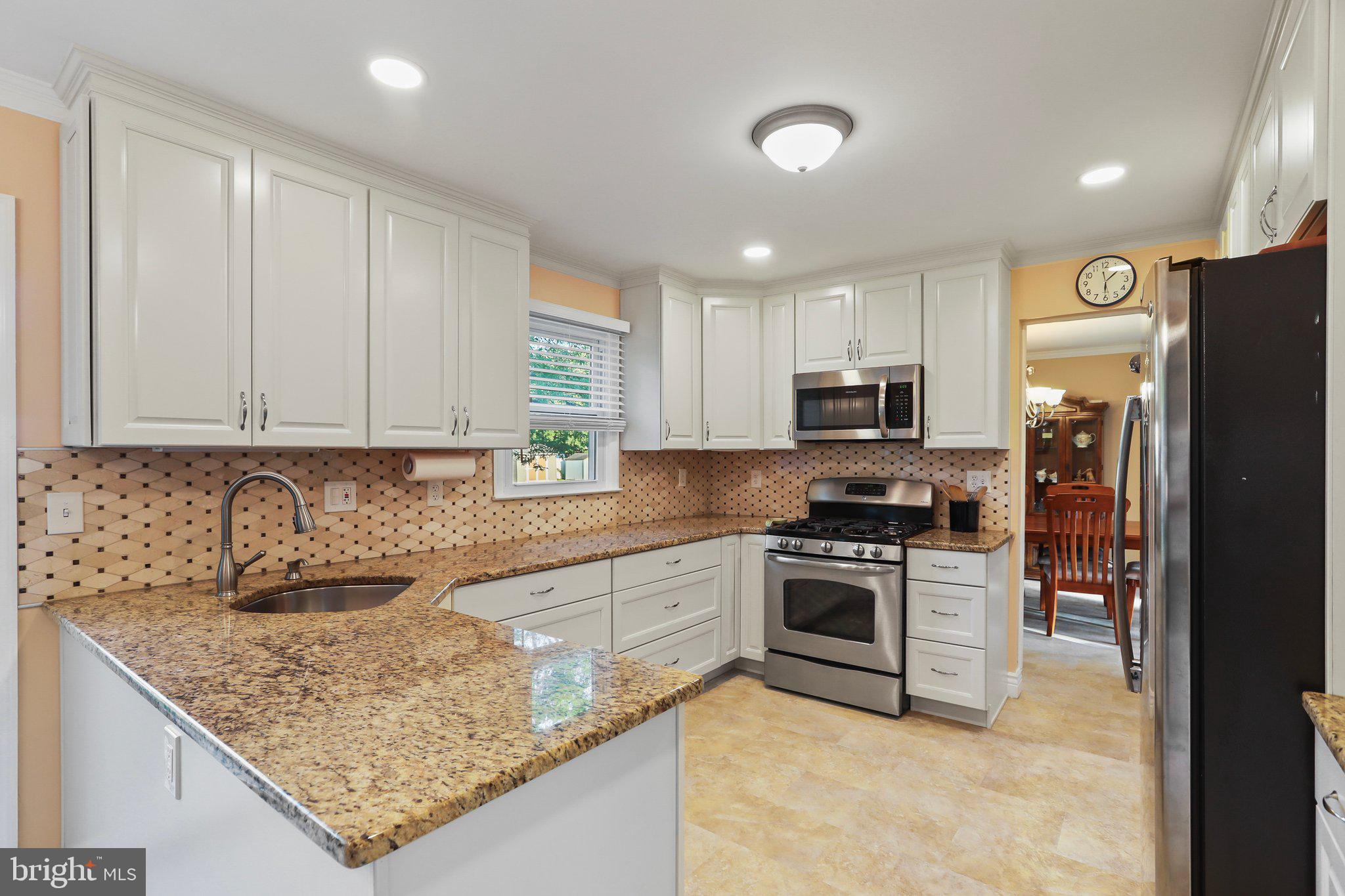 49 Liberty Dr