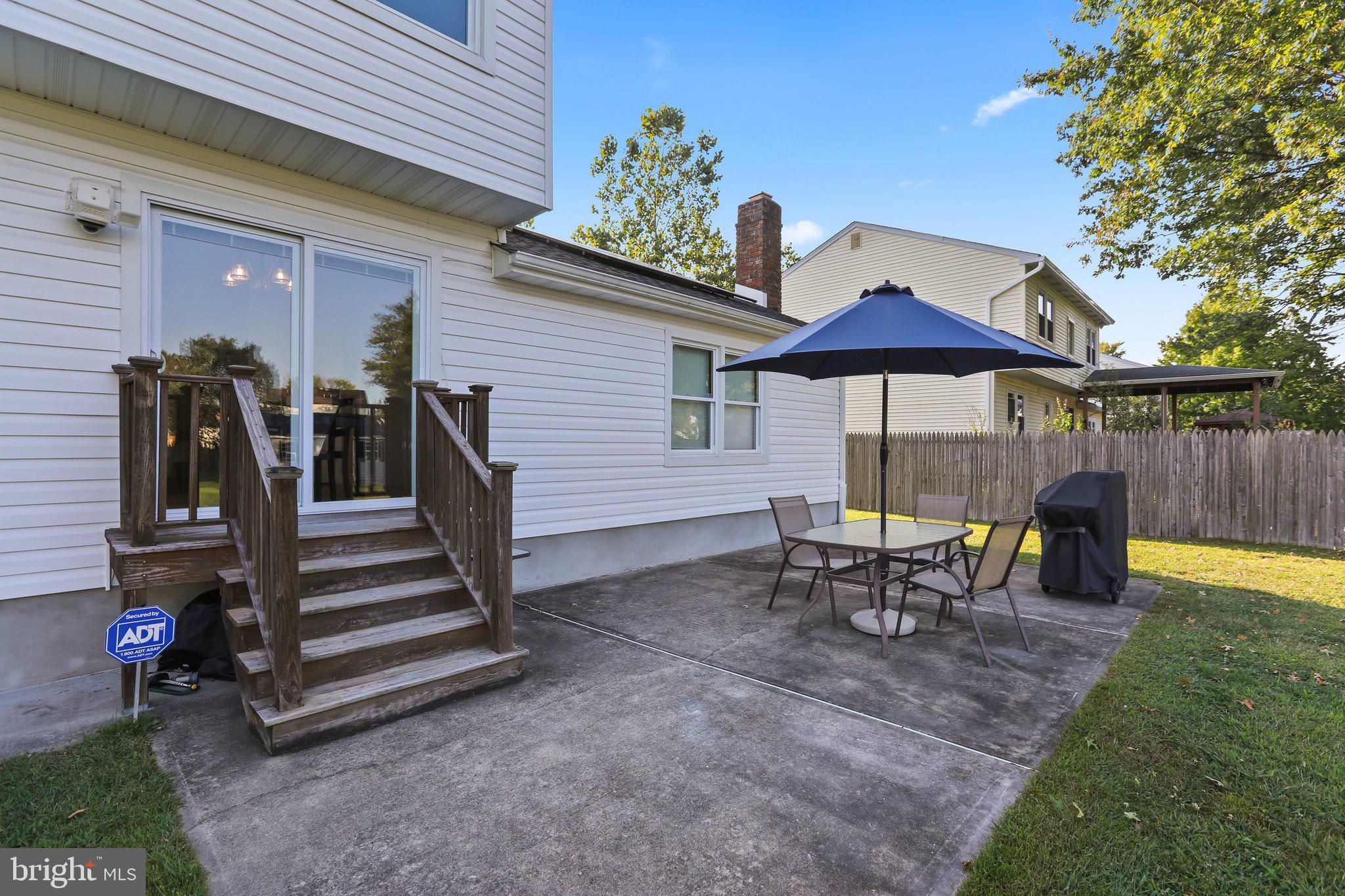 49 Liberty Dr