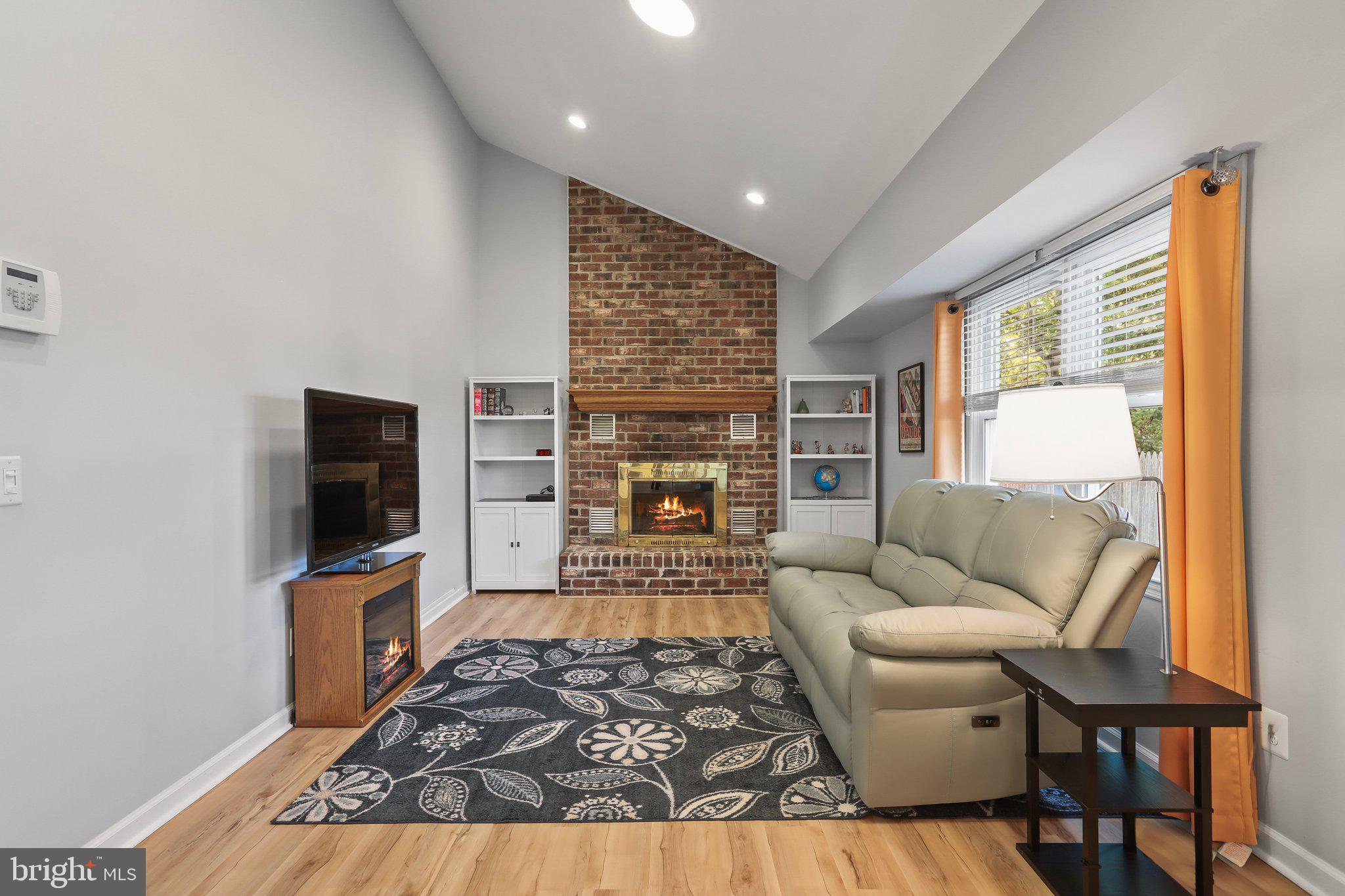 49 Liberty Dr