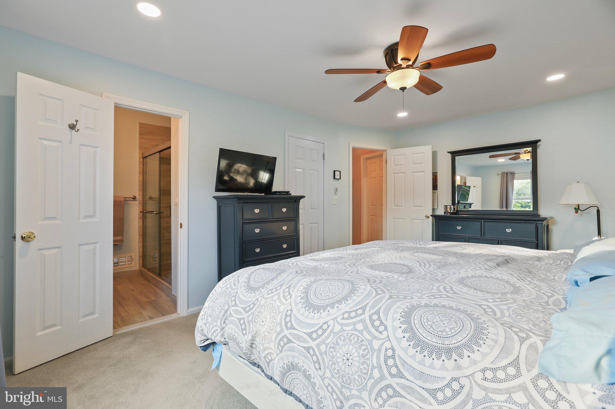 49 Liberty Dr