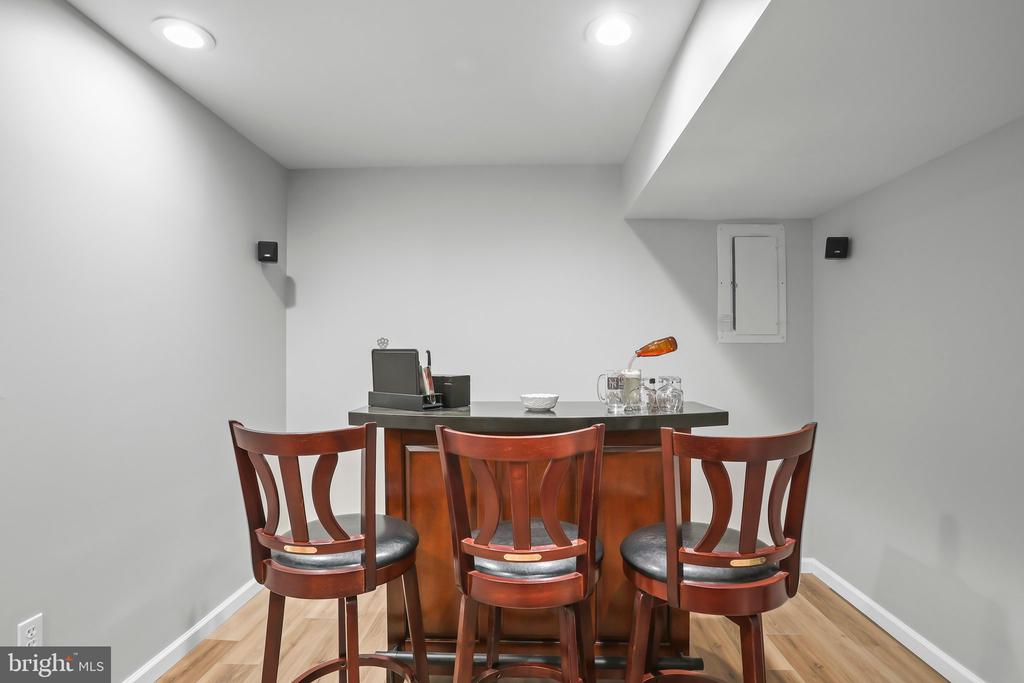 32 9th Street