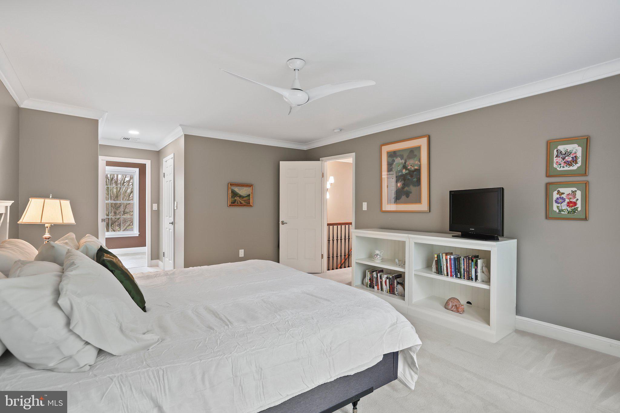 16 Clinton Ct