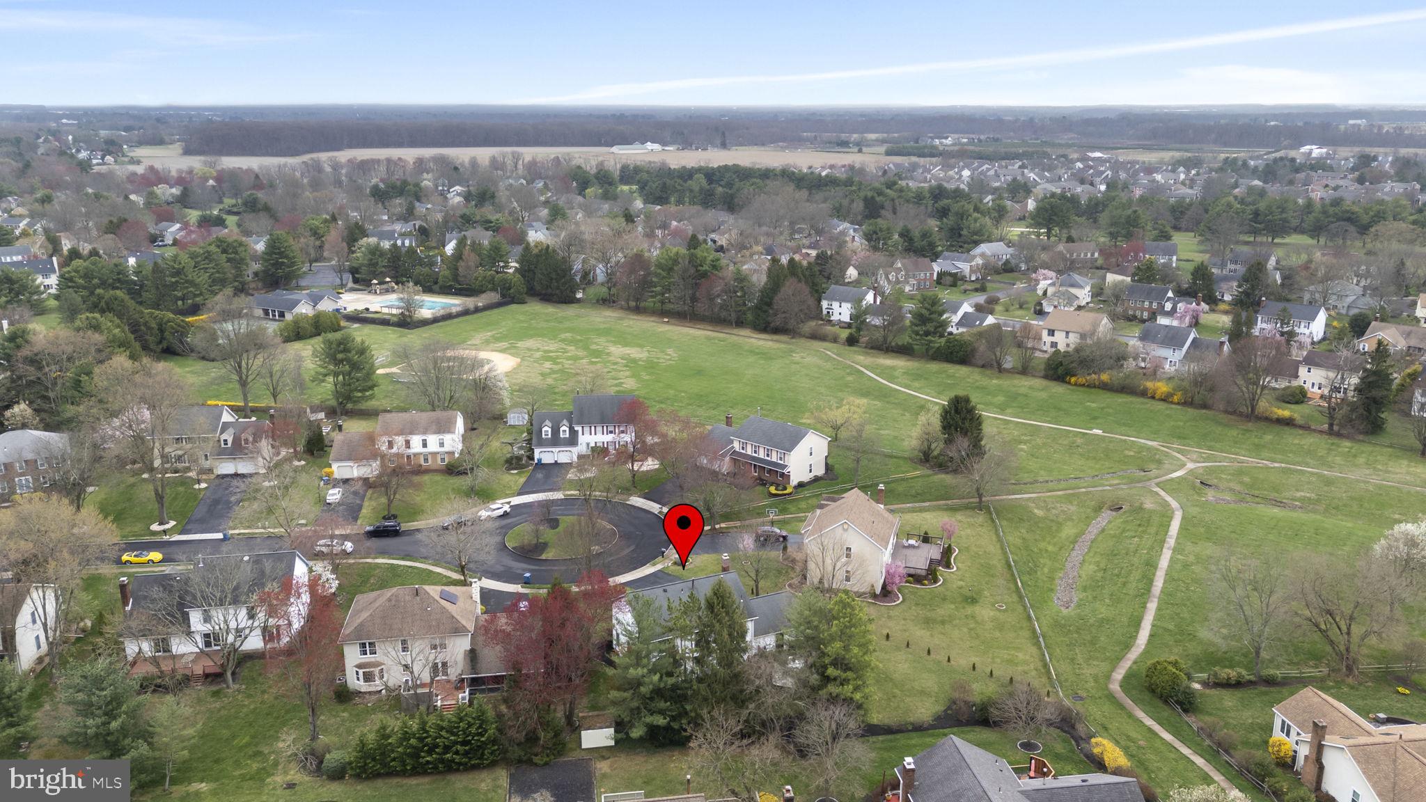 16 Clinton Ct