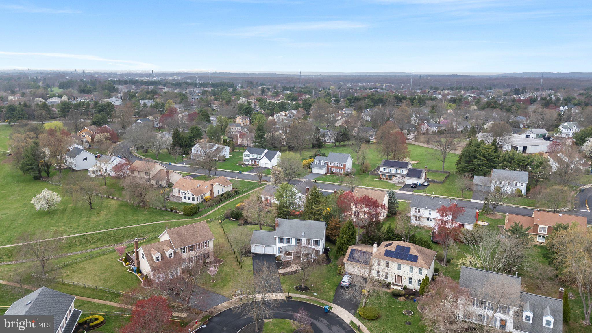 16 Clinton Ct