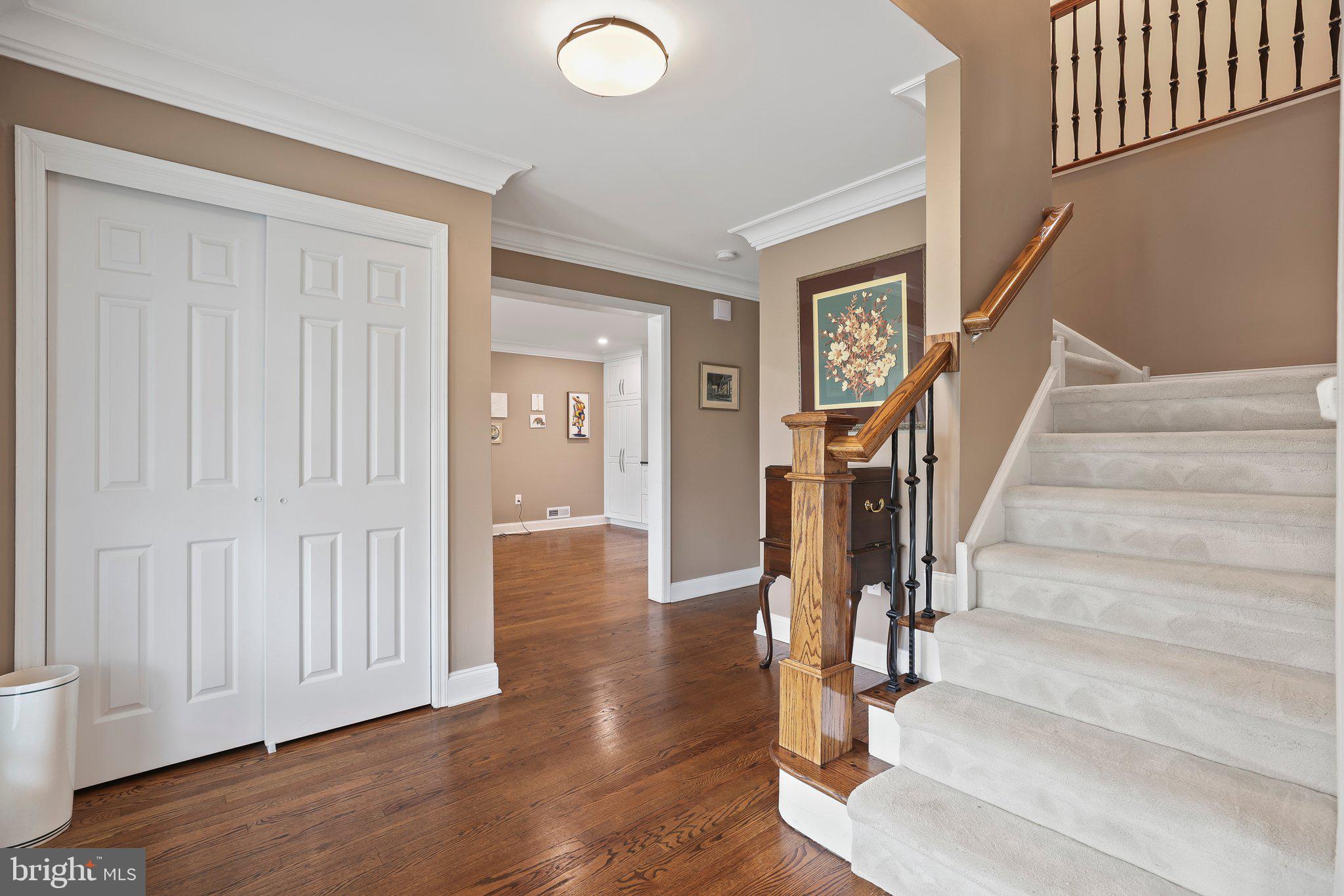 16 Clinton Ct