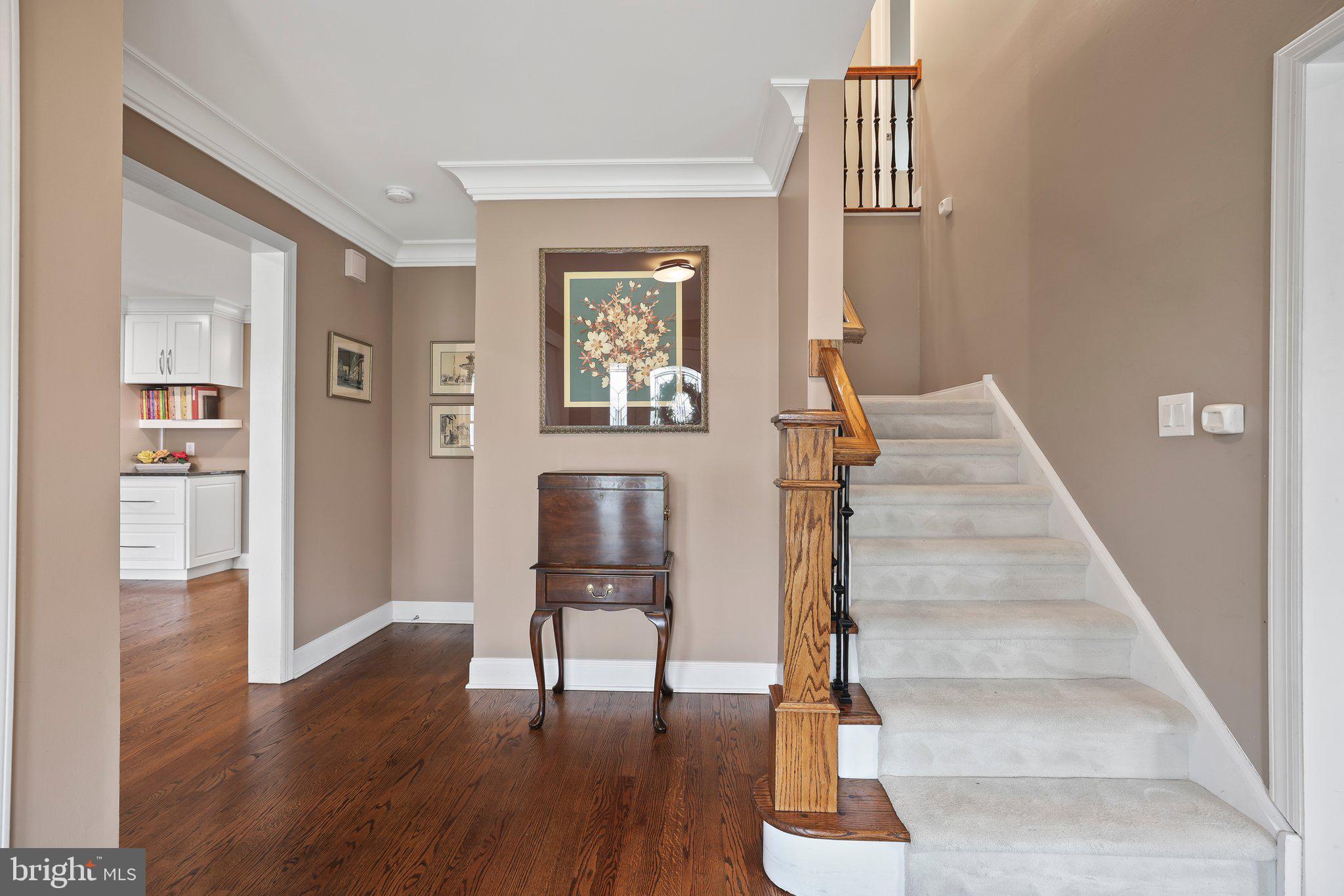 16 Clinton Ct