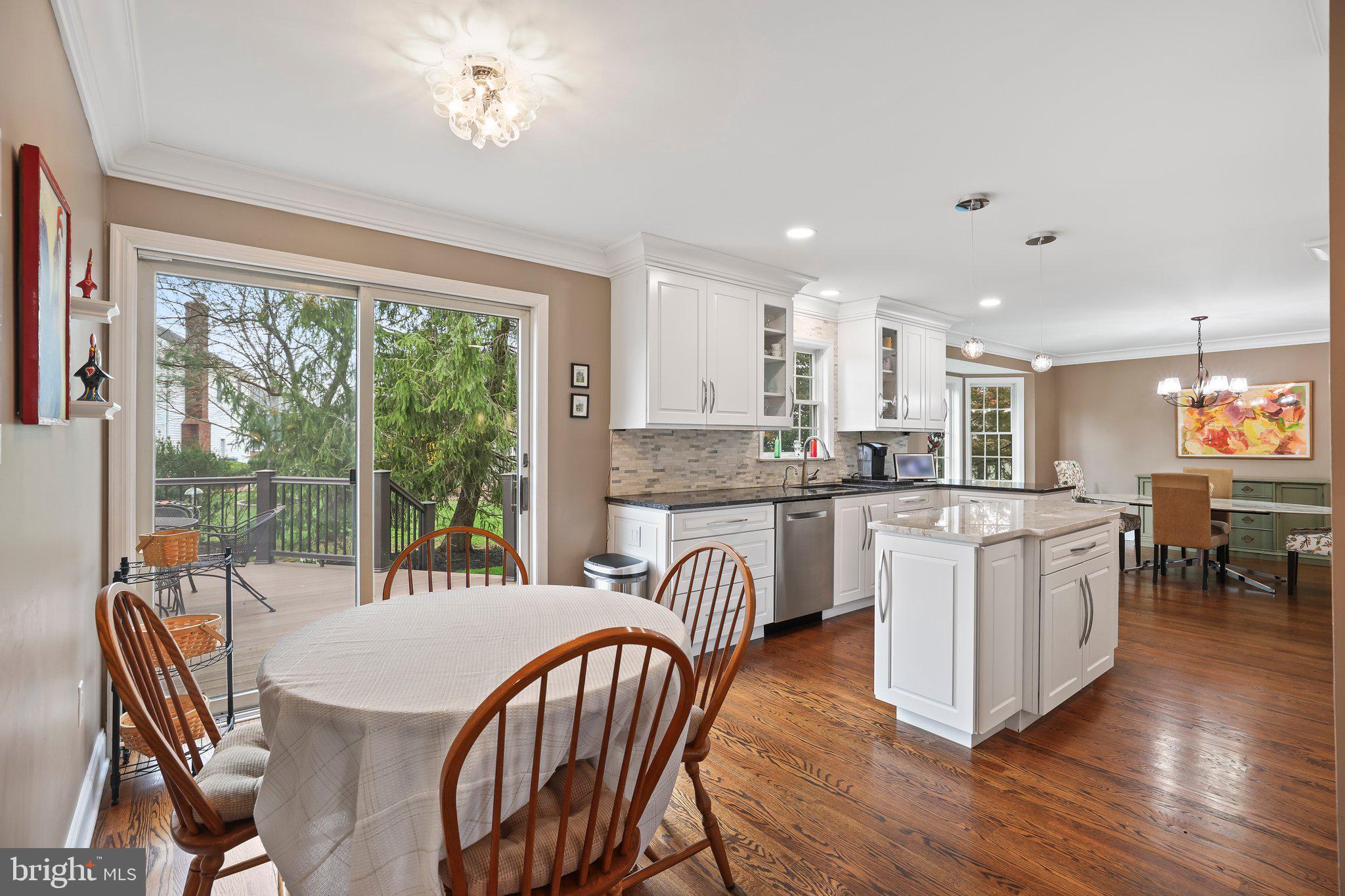 16 Clinton Ct