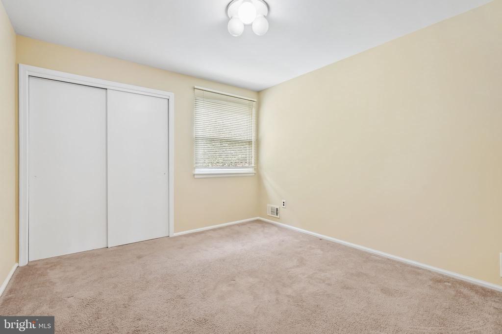 21 JEREMY DRIVE