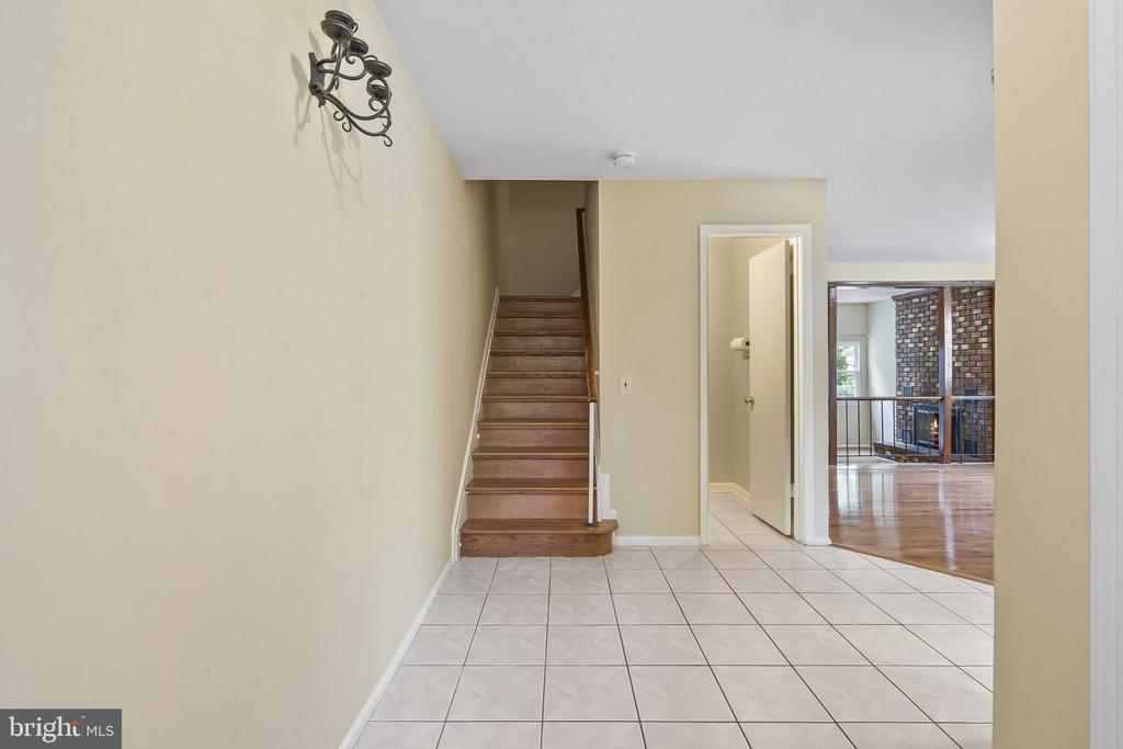 21 JEREMY DRIVE