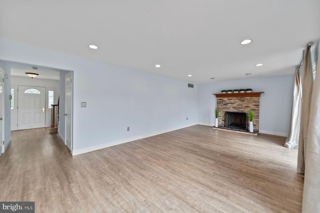 65 WEXFORD DRIVE