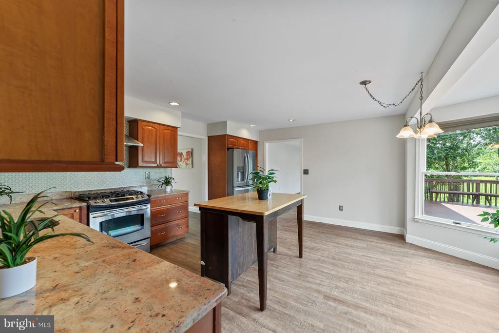65 WEXFORD DRIVE