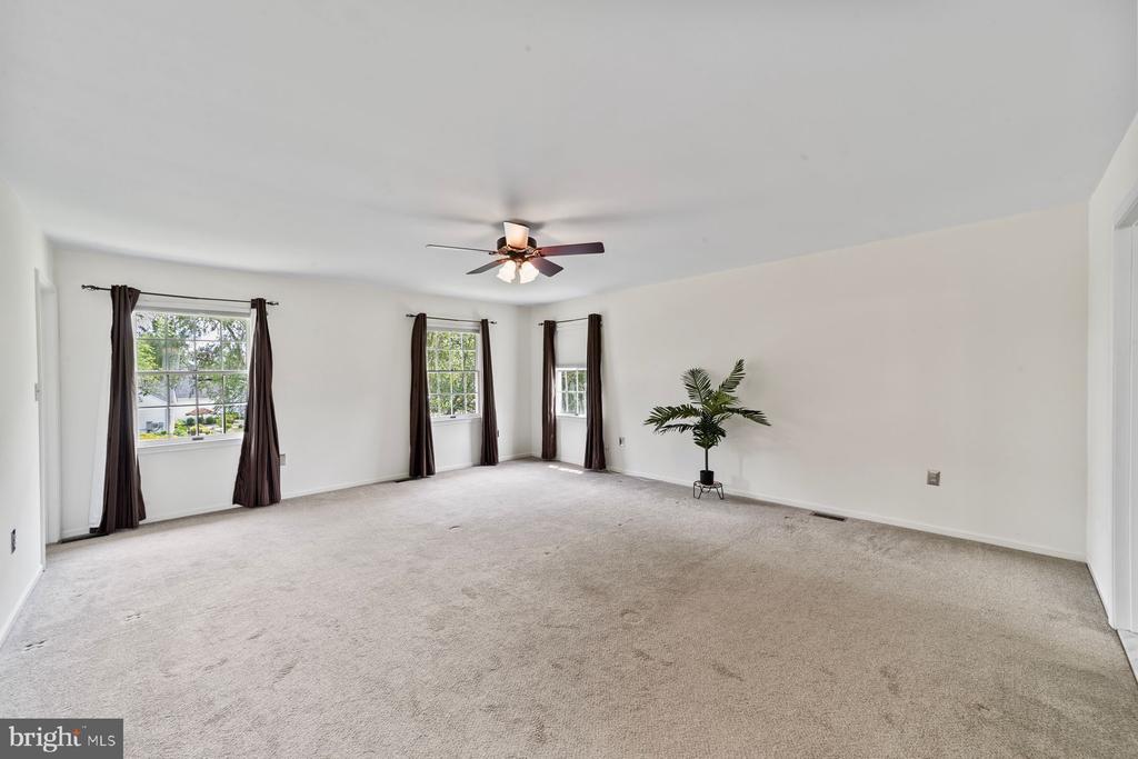 65 WEXFORD DRIVE