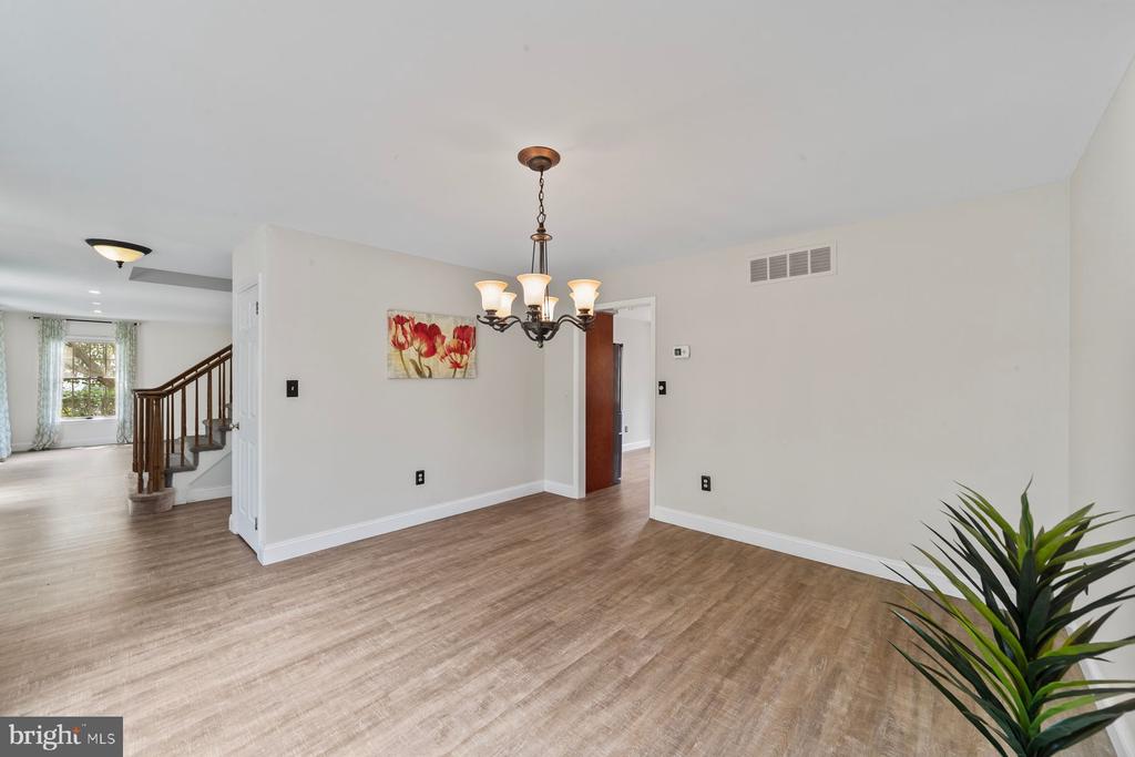 65 WEXFORD DRIVE