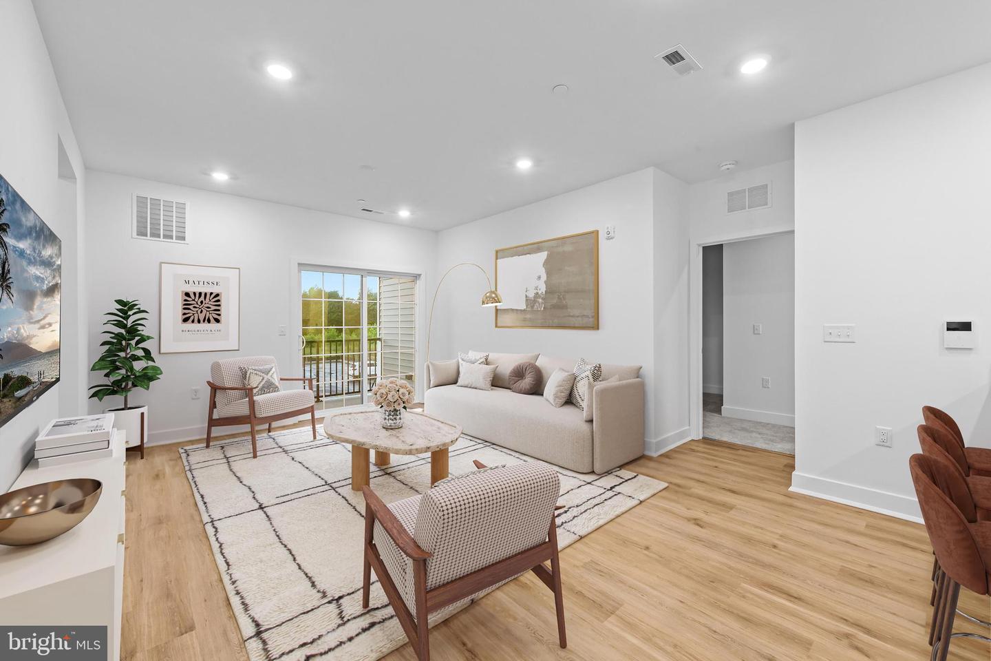 28311 Radford