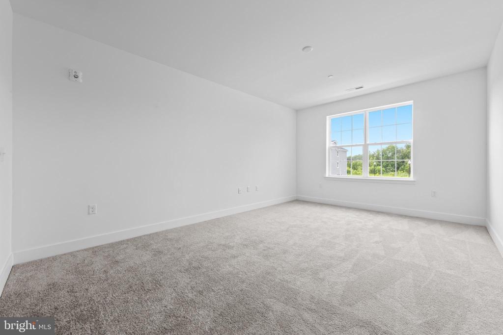 28311 Radford
