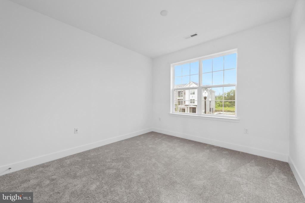 28311 Radford