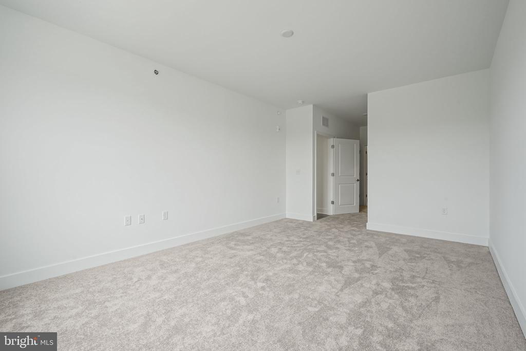 28310 Radford