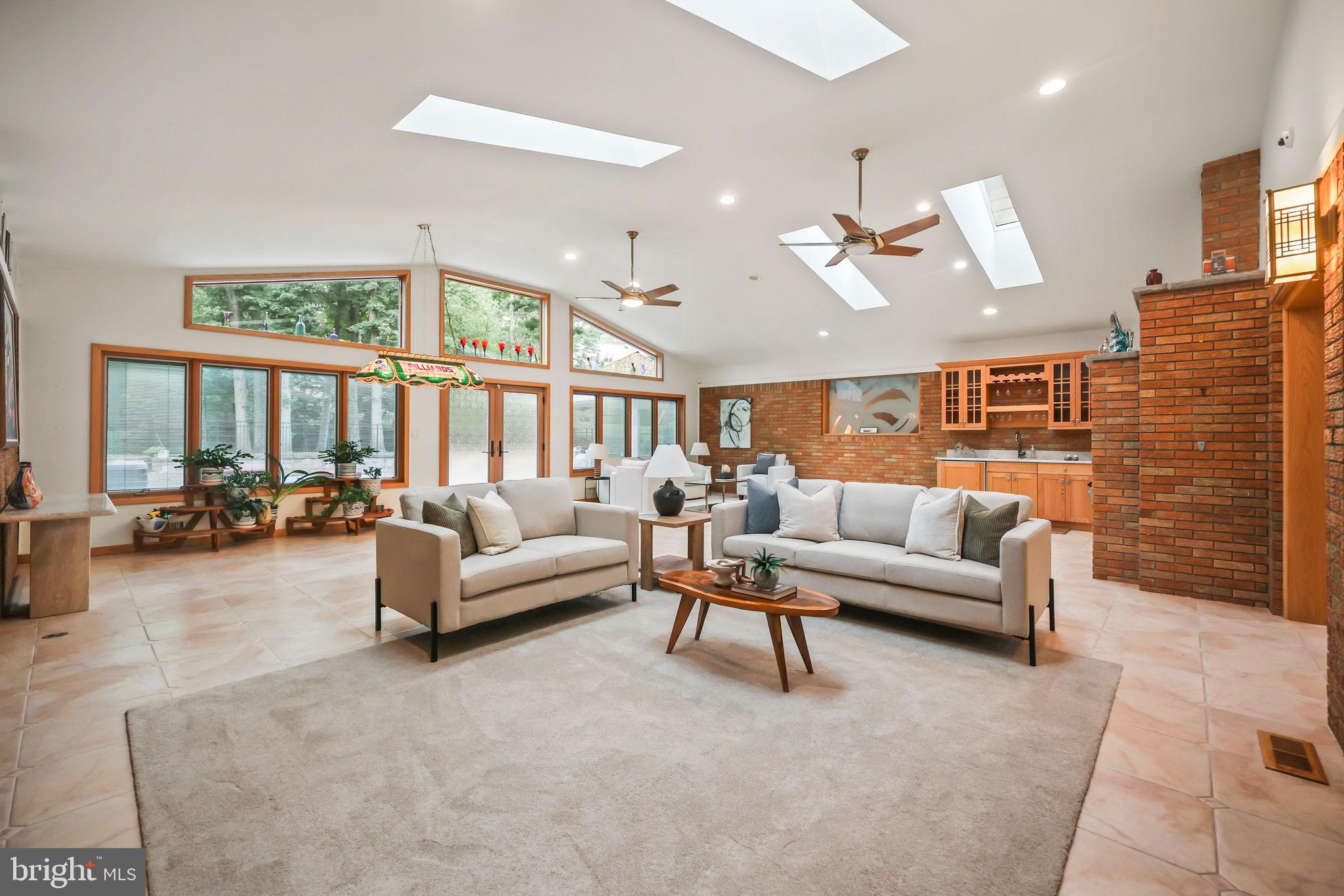 29 REMINGTON DRIVE