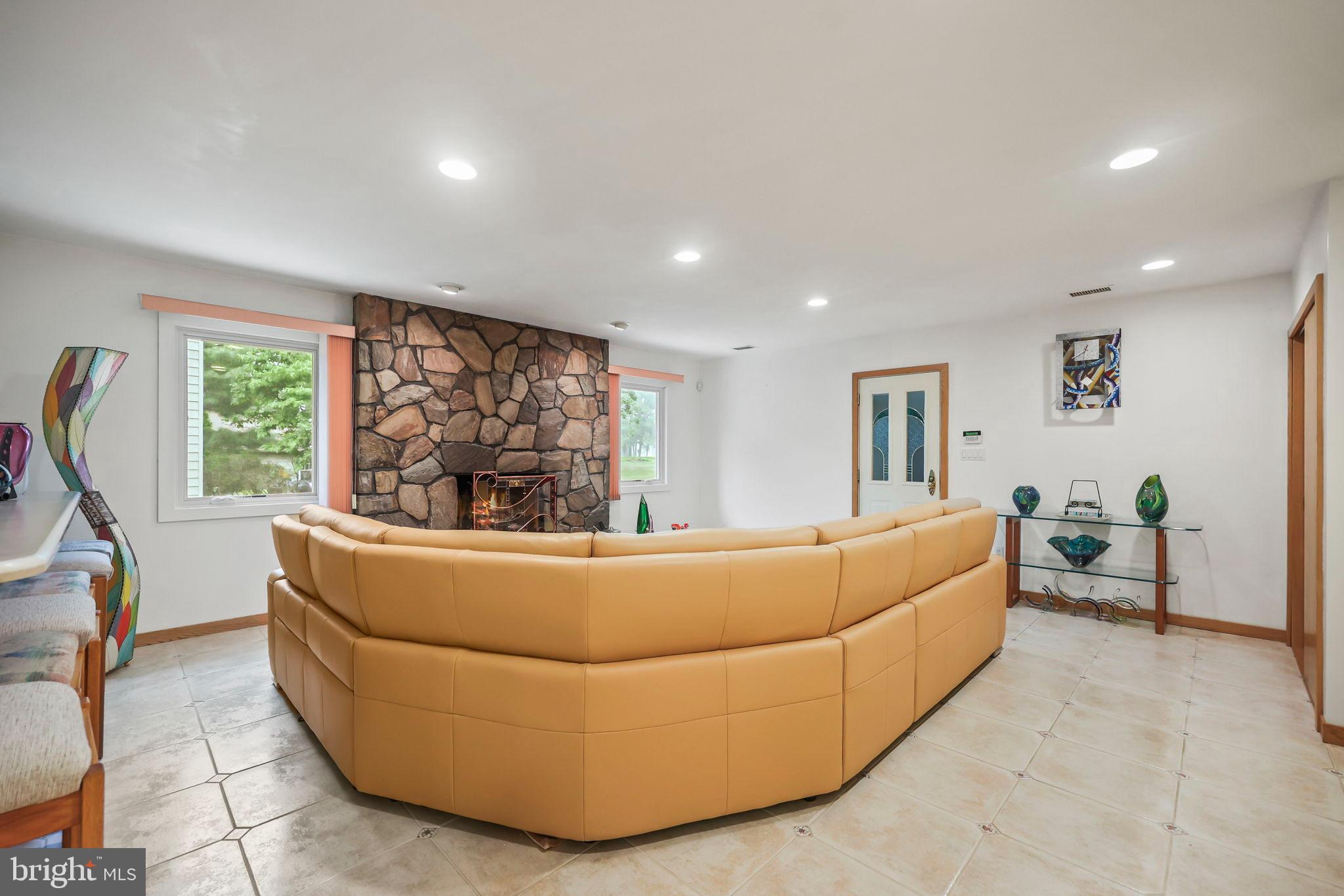 29 REMINGTON DRIVE