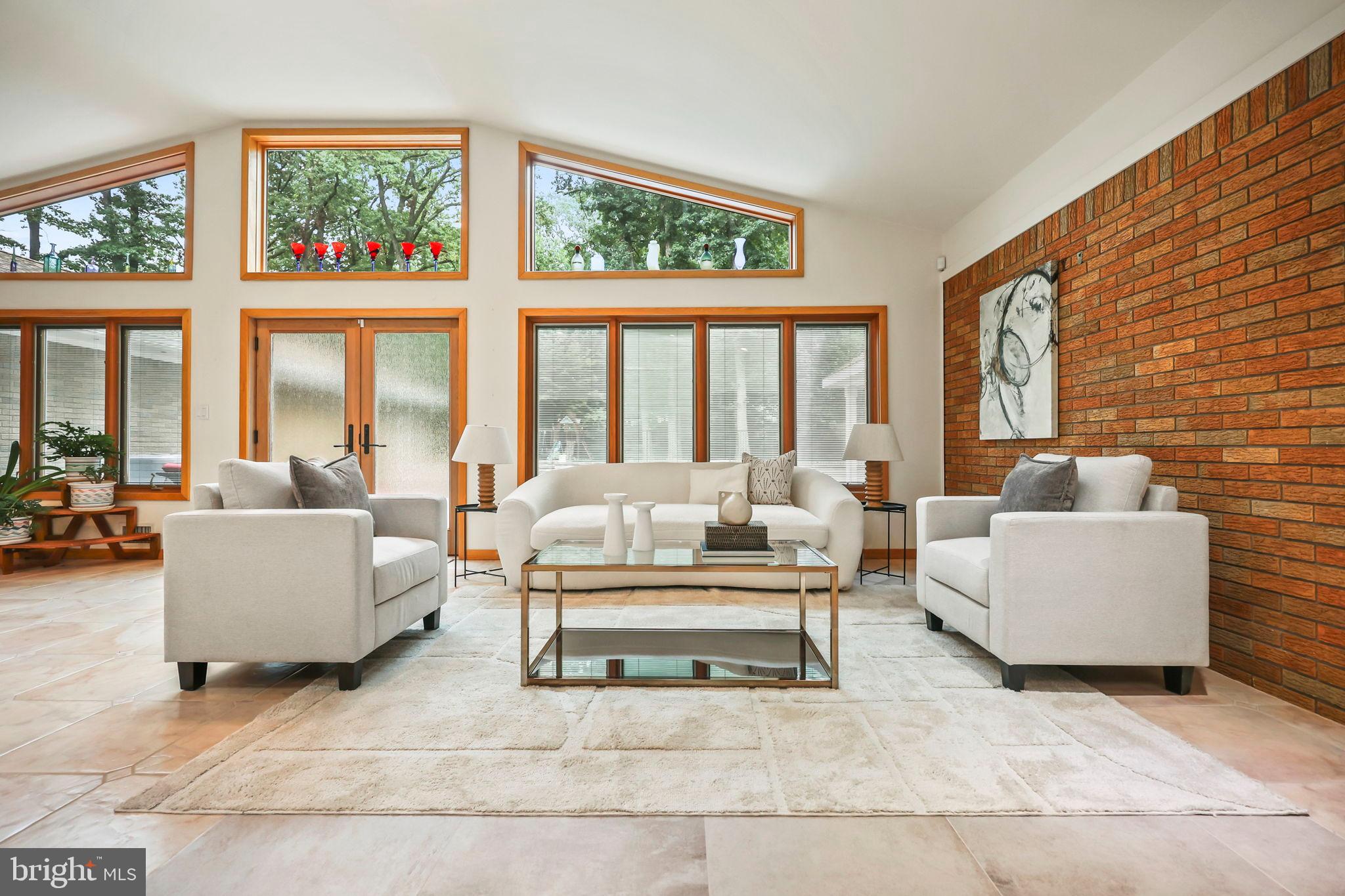 29 REMINGTON DRIVE