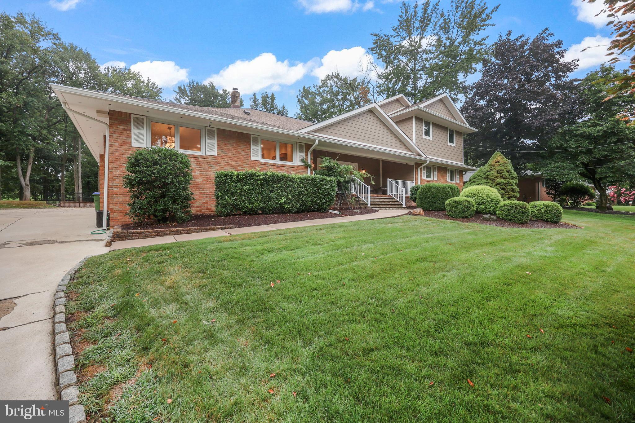 29 REMINGTON DRIVE