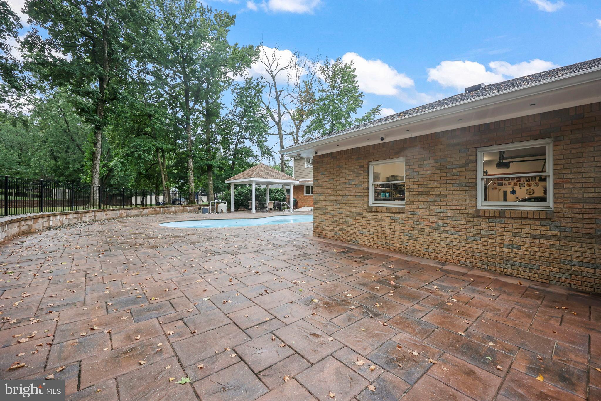 29 REMINGTON DRIVE