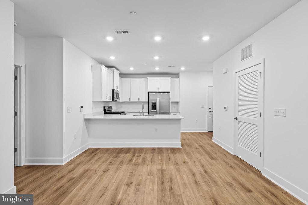 30206 RADFORD