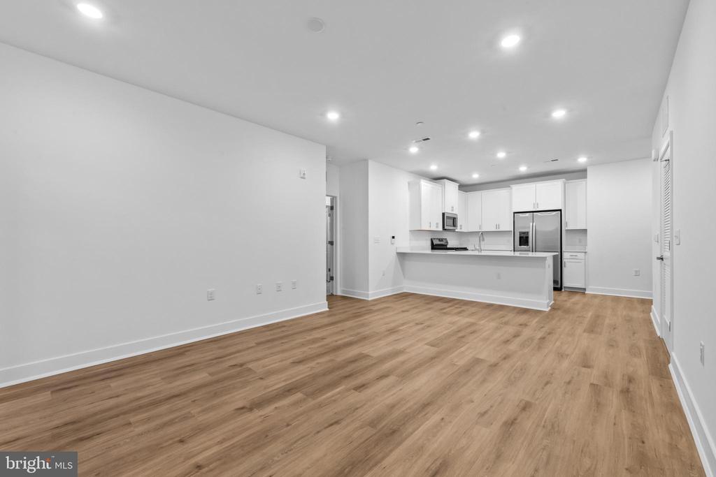 30206 RADFORD